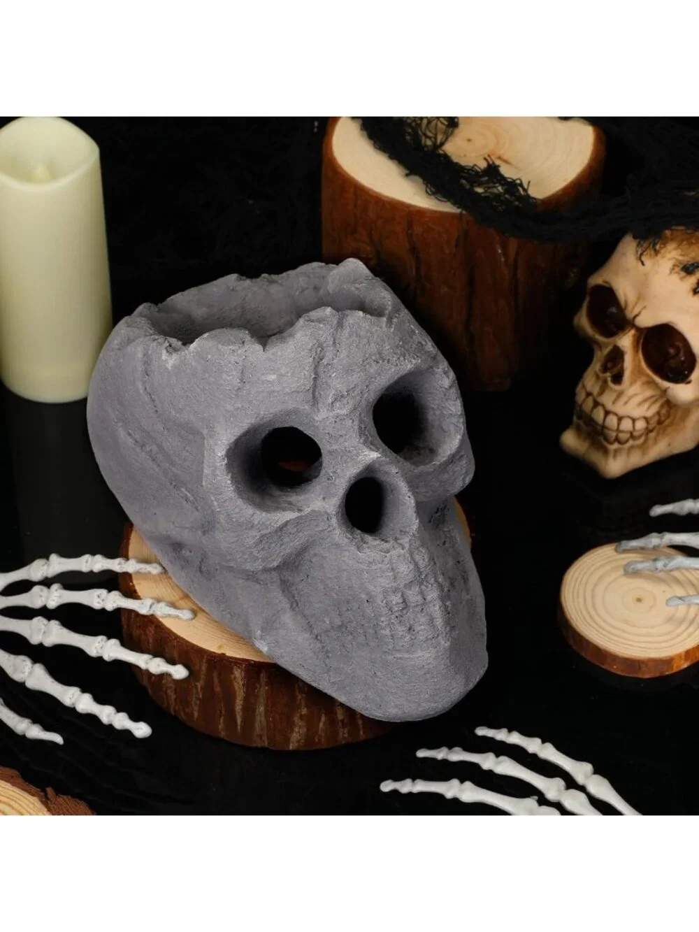 4 Pack Skull Fire Pit Decor - 8.7 Inch Halloween Decorations, Gray Outdoor